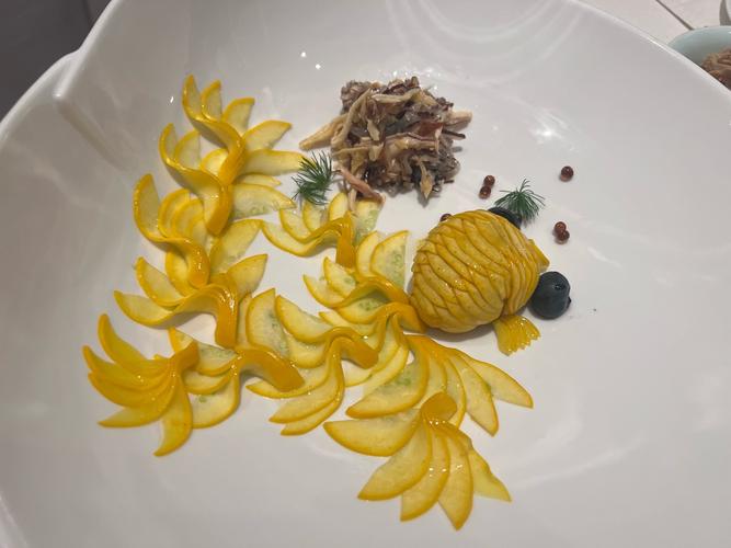 上海自然博物馆附近美食