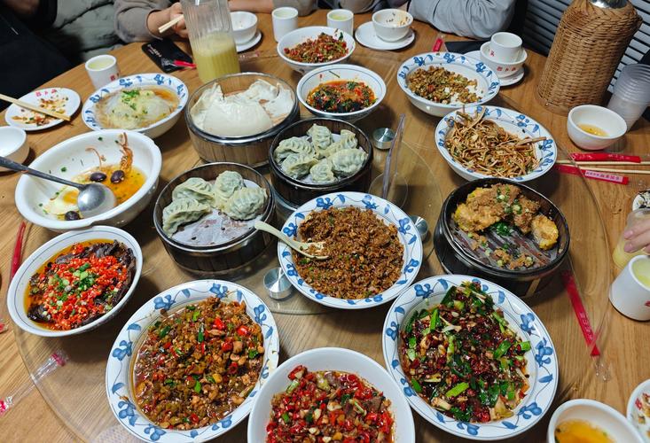 兰州东方红广场附近美食