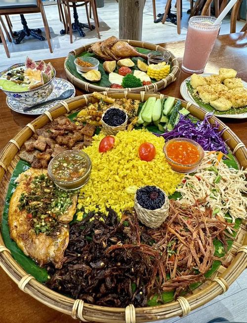 丽江古城特色美食推荐