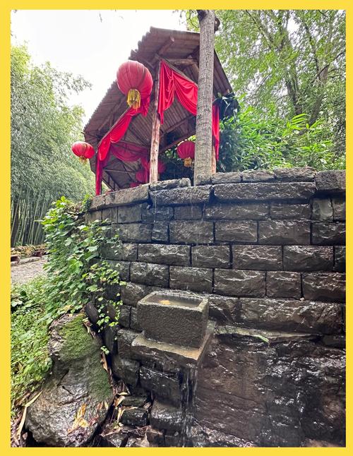 竹泉村红石寨一日游攻略