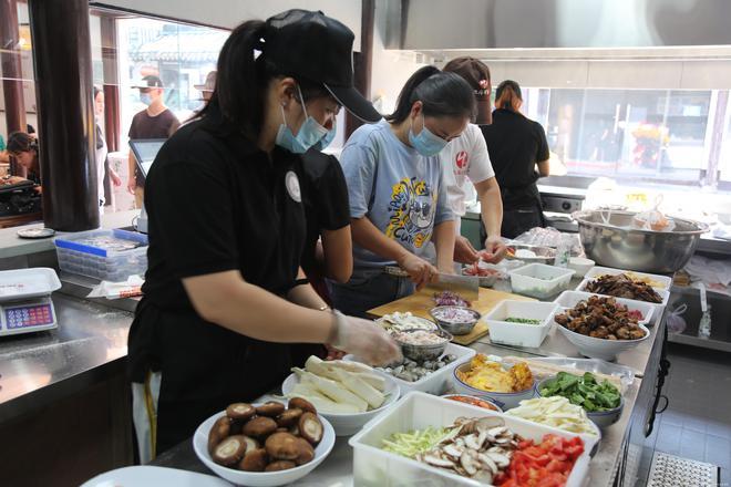 绍兴鲁迅故居附近美食