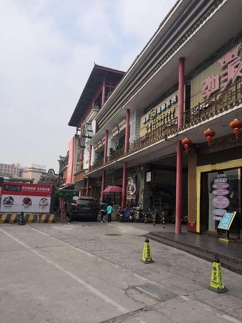 番禺中华美食城哪家好