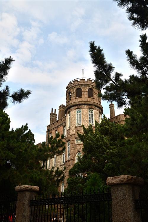 青岛的旅游景点有哪些地方