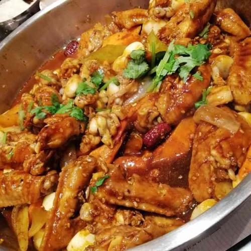 赤峰万达广场3楼美食