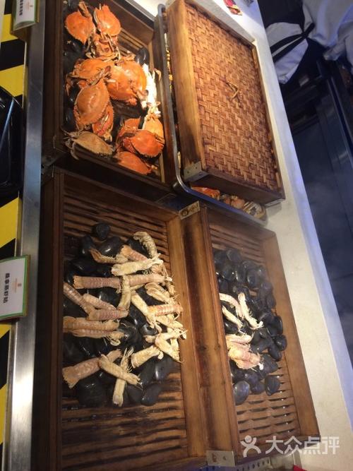 银鲨国际美食百汇自助