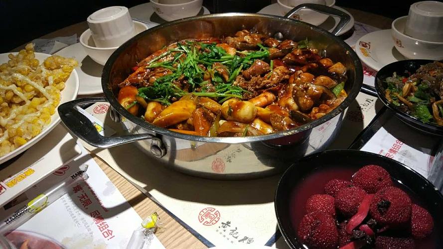 滁州苏宁广场五楼美食