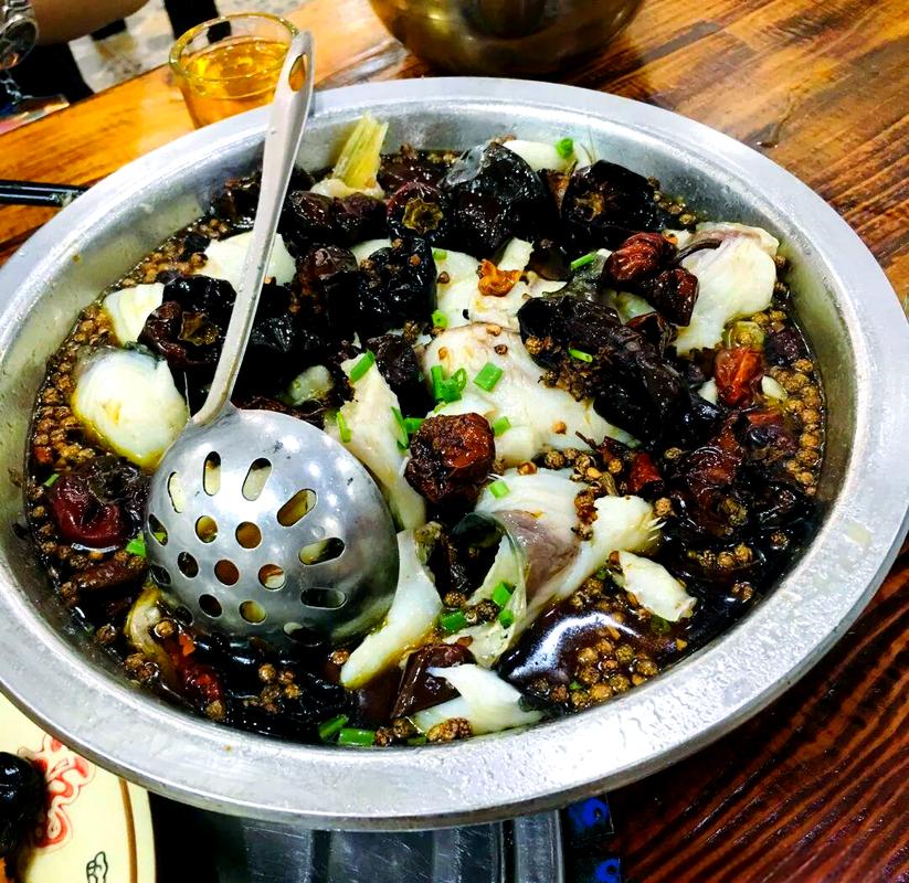 重庆辣子鱼平价美食城