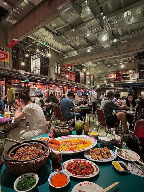 香港夜市美食街大排档