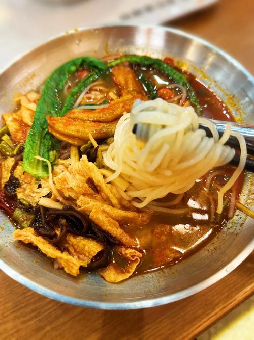 南宁东站到中山路美食