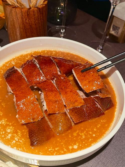 杭州来福士美食在几楼