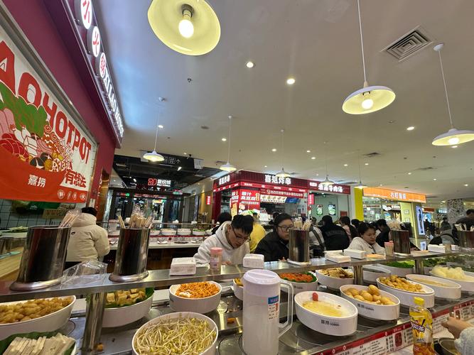 新街口海尚海美食广场