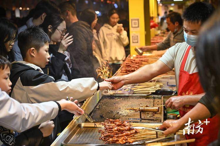 清远鸡美食旅游文化节