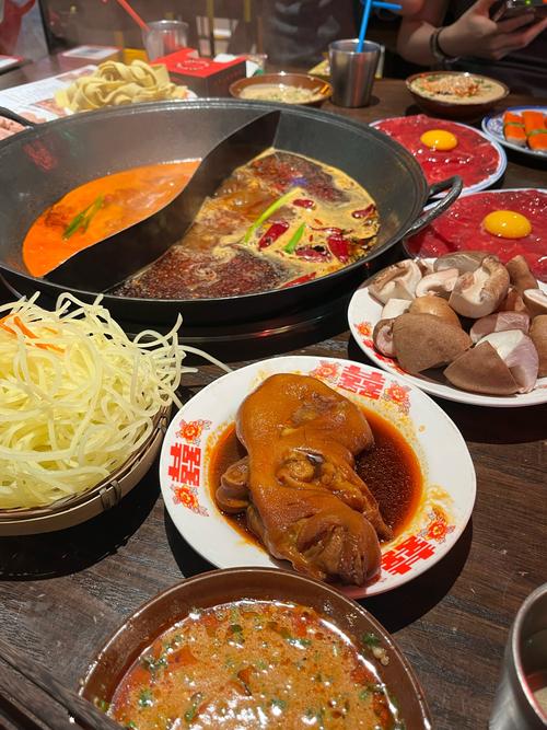 东莞长安万科广场美食