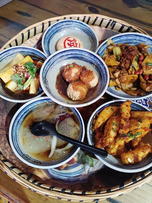 舌尖上的中国昆明美食