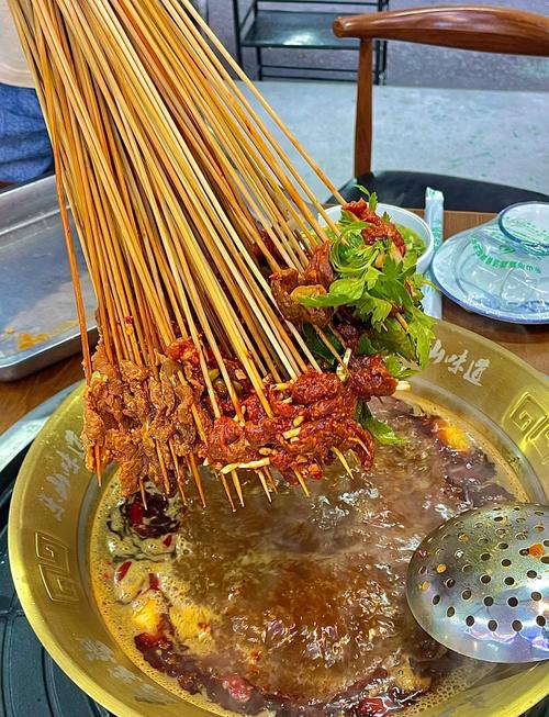 乐山老公园附近的美食