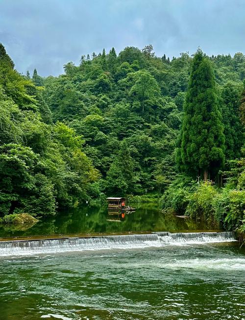 成都周边避暑旅游景点大全