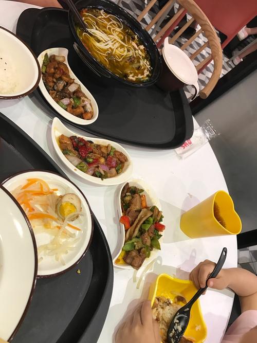 南坪星光时代广场美食