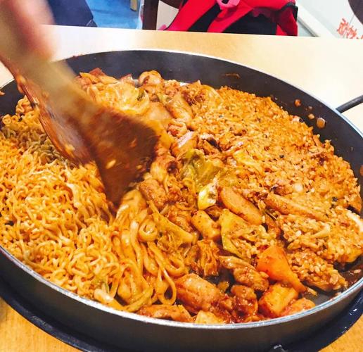 大连海事大学附近美食