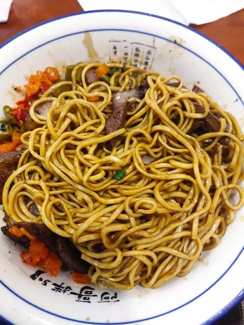 西湖文化广场附近美食