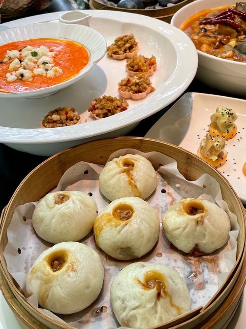 西湖文化广场附近美食