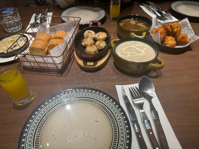 赛格国际购物中心美食