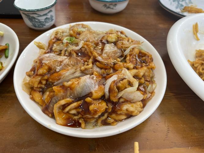 承德火车站附近美食