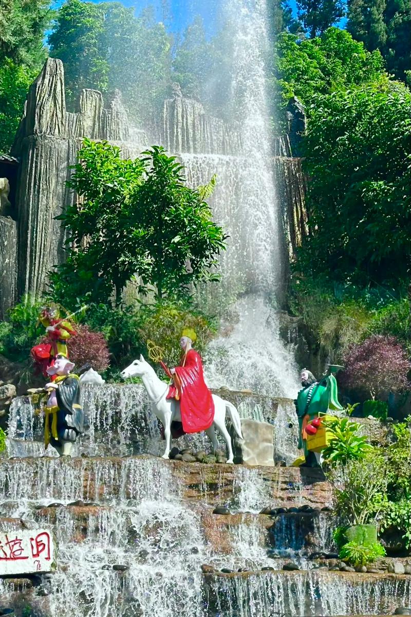 昆明附近旅游景点大全