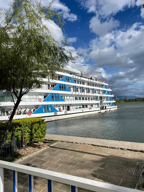 大理码头洱海游船攻略