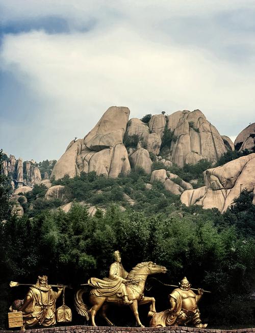 嵖岈山风景区旅游攻略