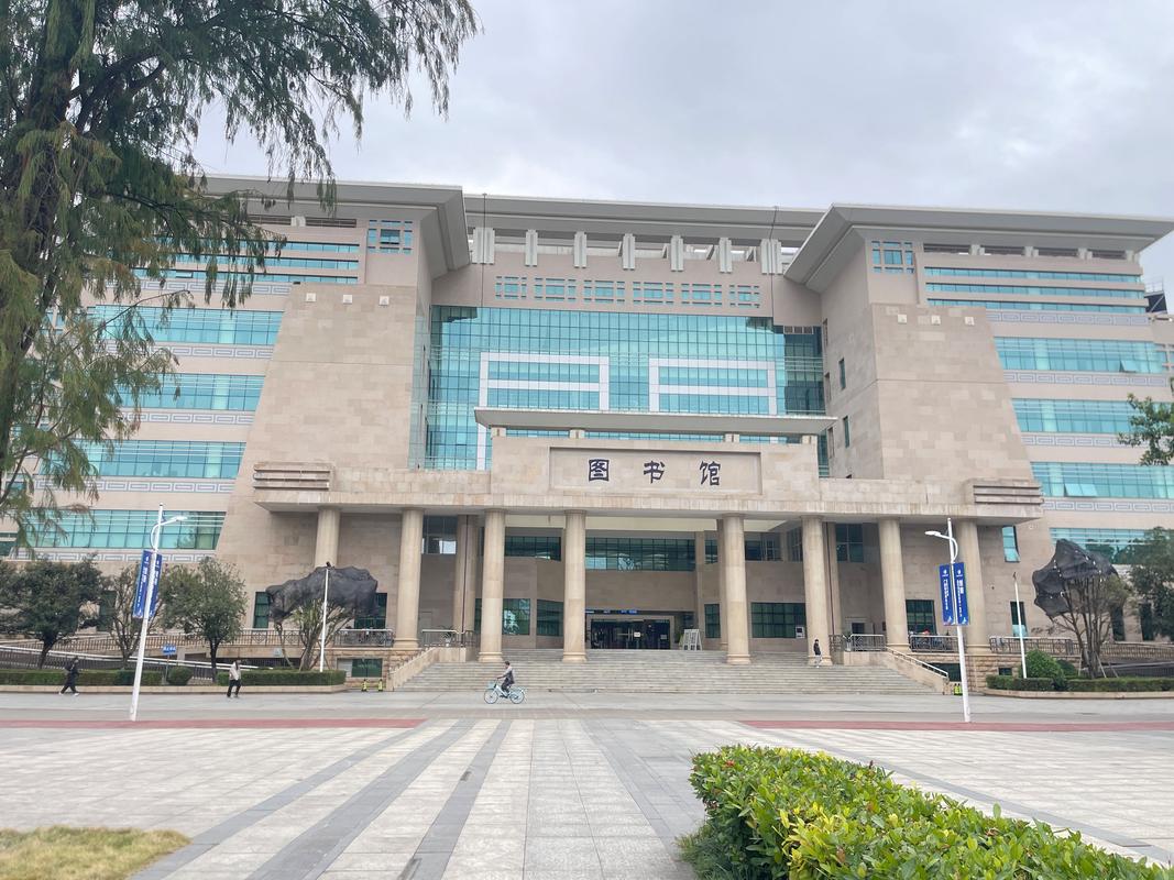 广西大学附近旅游景点