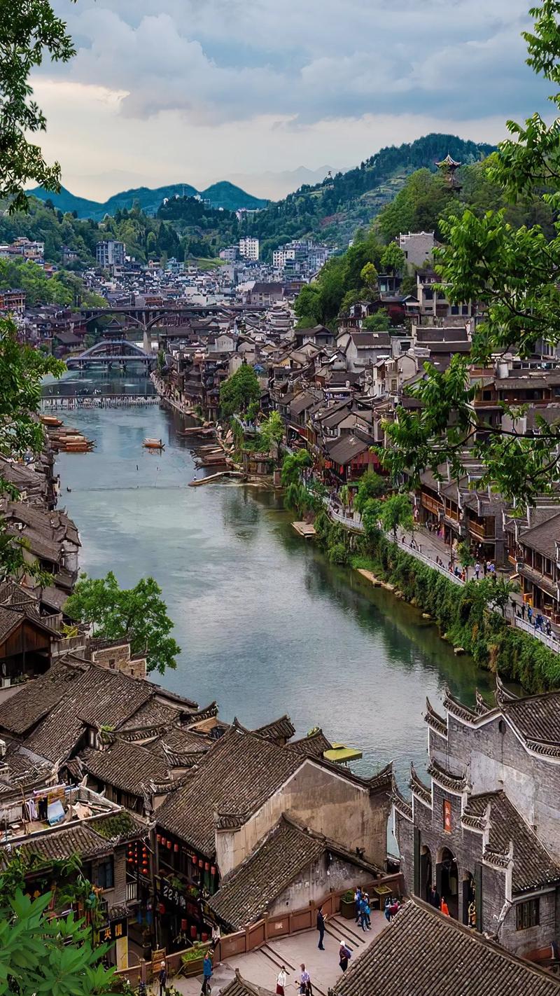 湖南旅游景点凤凰古城