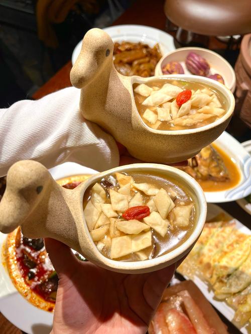 洛阳青年宫附近美食