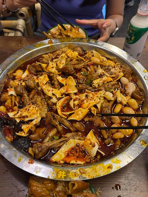 成都新城市广场美食