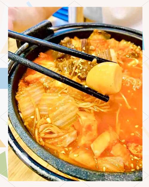 日月光中心广场美食