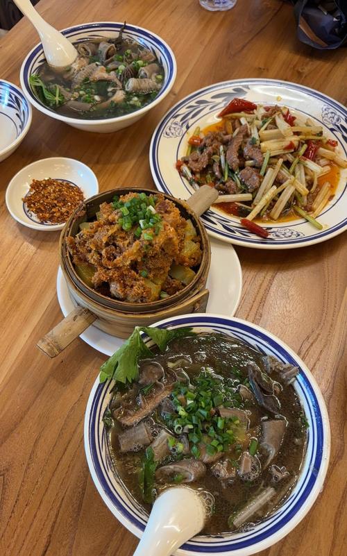 成都世纪城附近美食