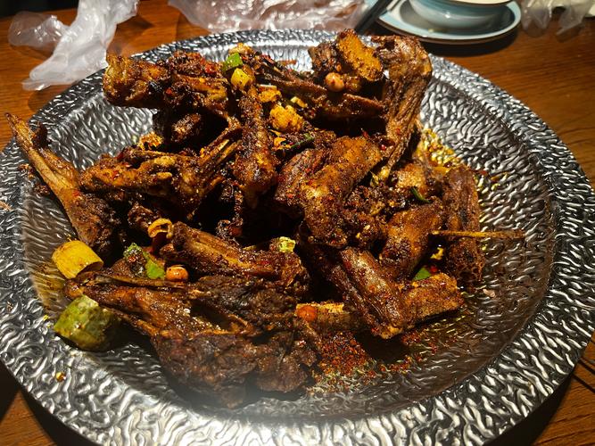 成都世纪城附近美食